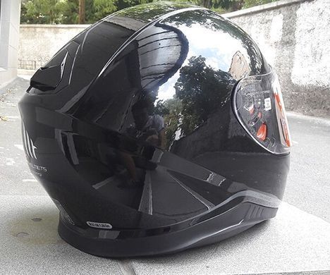 Мотошолом MT THUNDER 3 SV Solid Gloss Black L