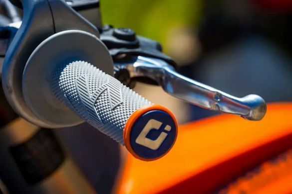 Мото Гріпси ODI EMIG PRO MX V2 Lock-On Grip - BLACKOU