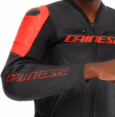 Мотокуртка Dainese RACING 5 Leather Black Red