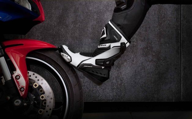 Мотоботинки Shima RSX-6 Black/White 41