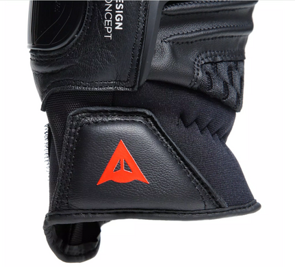 Моторукавички Dainese CARBON 4 SHORT Leather Black Red