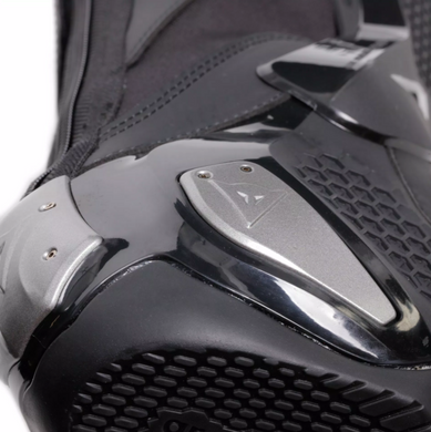 Моточеревики Dainese TORQUE 4 AIR Black Red 43
