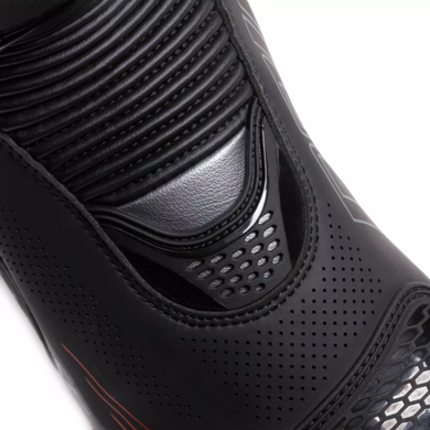 Моточеревики Dainese TORQUE 4 AIR Black Red 43