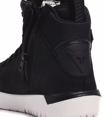 Моточеревики Dainese METRACTIVE D-WP Black White